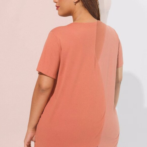 Ladies Orange Halloween T-shirt with "Amuck, Amuck, Amuck" lettering 2X (18-20) - Picture 2 of 2